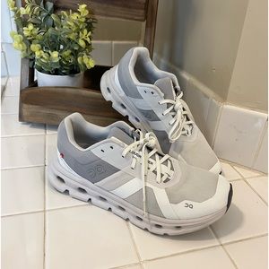 On Running CloudRunner Shoes